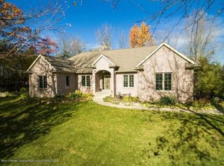 13565 Dusty Trl, Grand Ledge, MI 48837