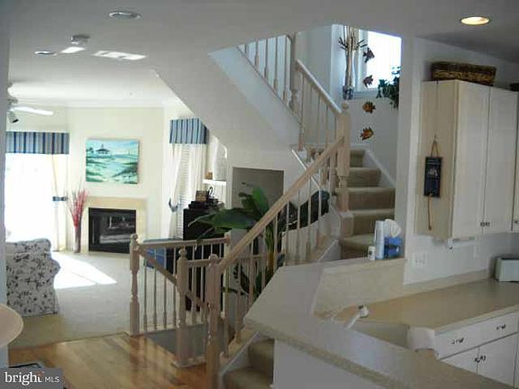 4th image of 200 Tidewater Dr
