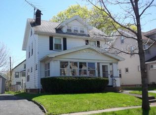 120 Rockview Ter, Rochester, NY 14606
