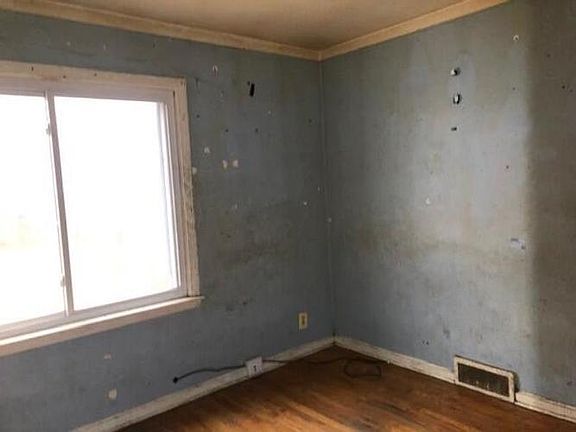 4th image of 1409 Cicotte Ave