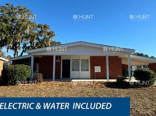 48 Foxglove St, Beaufort, SC 29906