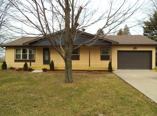 15612 Steen Rd, Portage, OH 43451