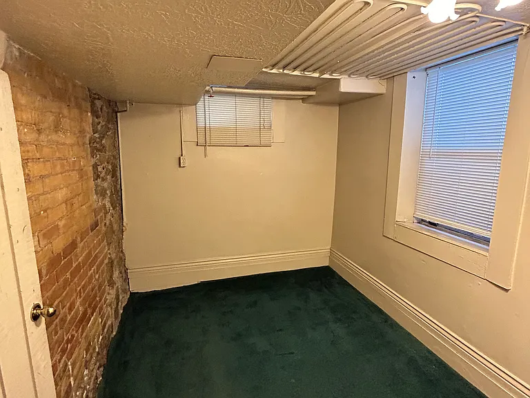 415 S University Ave #8 — Photo 6