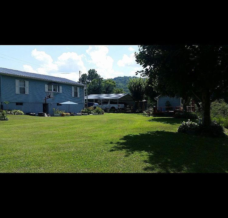 2nd image of 210 Veterans Avenue