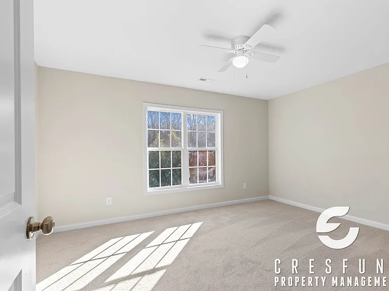 130 Chapel Hill Rd — Photo 14