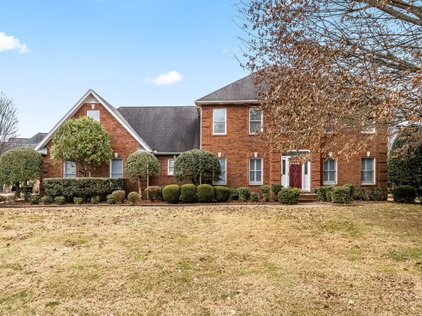 427 Council Bluff Pkwy, Murfreesboro, TN 37127