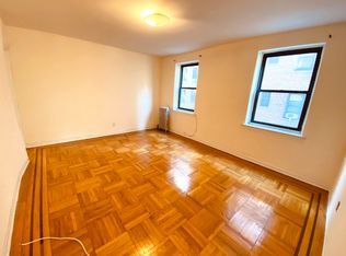 24-19 43rd St #3G, Astoria, NY 11103