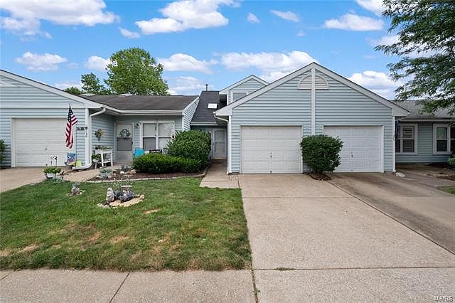 1st image of 138 Bracadale Ave