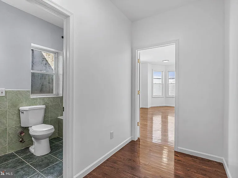 1719 S 18th St — Photo 19