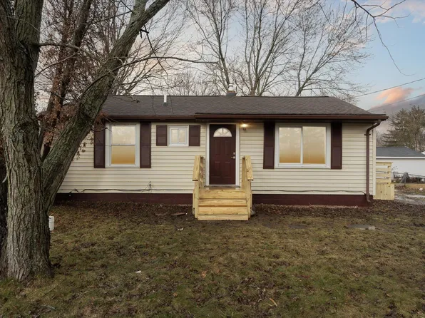 1400 S Packard Ave, Burton, MI 48509