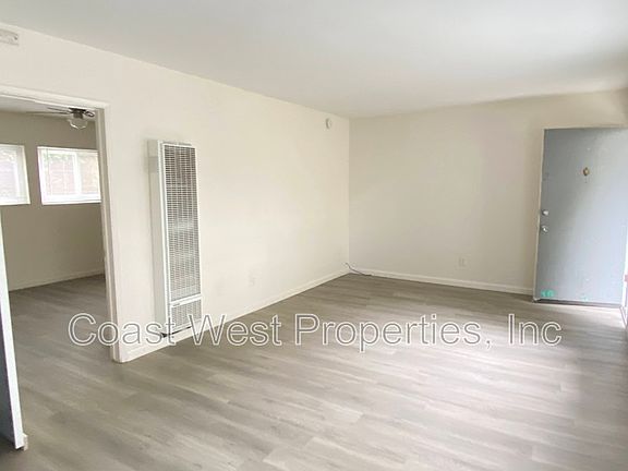3rd image of 1361 Grand Ave #8