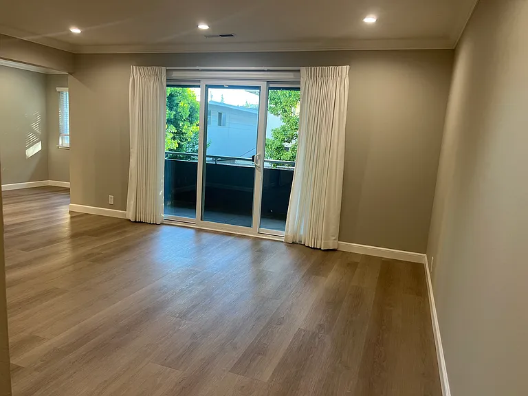 418 Laurel St #11 — Photo 9