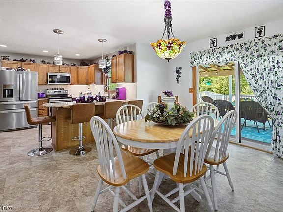 5th image of 1034 Abby Ln