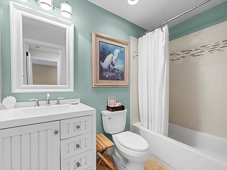 4750 Brittany Dr S #126 — Photo 23