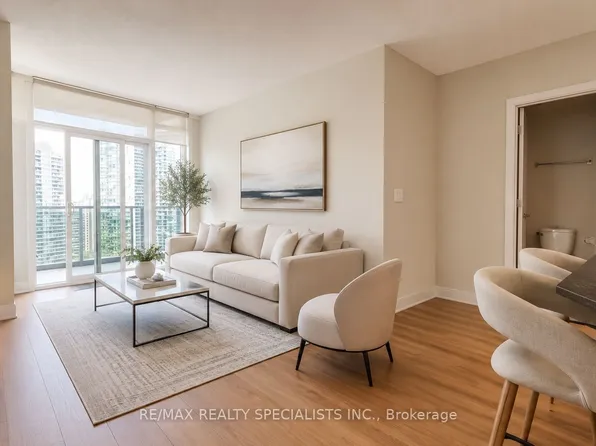 330 Burnhamthorpe Rd W Unit 2702, Mississauga, ON L5B 0E1