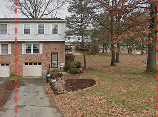 100 Grouse Ct, Venetia, PA 15367