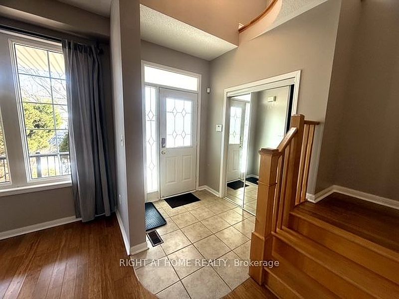 Burlington House for rent - 3 Bedrooms — photo 19