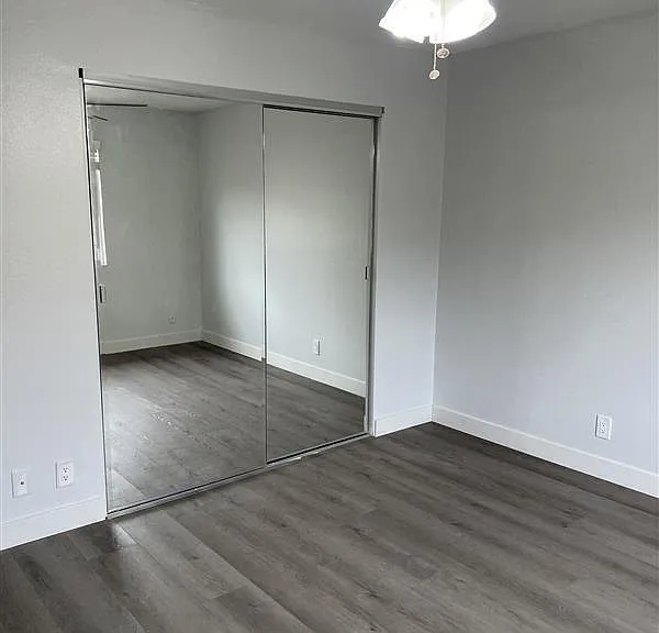 13610 S Cordary Ave #18 — Photo 14