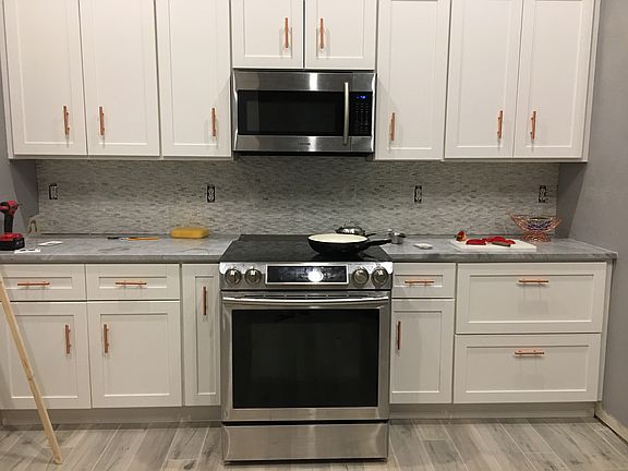 2nd image of 3434 SW 11th Ave