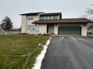 216 Apple Tree Cir, Kalispell, MT 59901