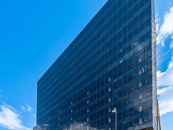 Elevate your lifestyle at AT580 Apartments, where modern design meets urban convenience. Enjoy stunning architecture and pristine views that set the standard for sophistication. Explore your new home today!