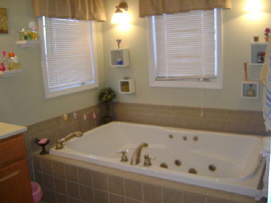 5th image of 2404 Chaparral Dr