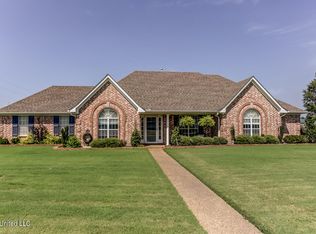 13048 Braybourne Pkwy, Olive Branch, MS 38654
