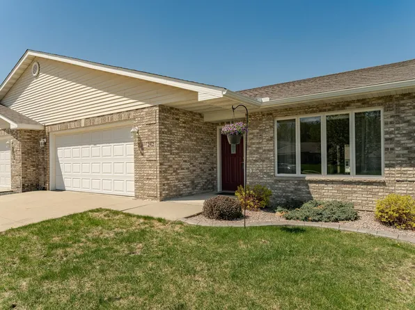 262 Brookmoor Ln NW, Byron, MN 55920