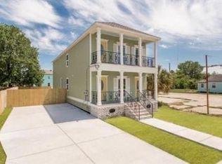 205 Shrewsbury Rd, New Orleans, LA 70121