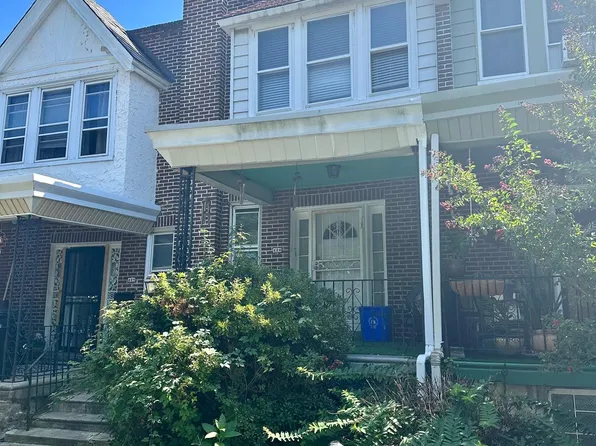 426 E Sharpnack St, Philadelphia, PA 19119