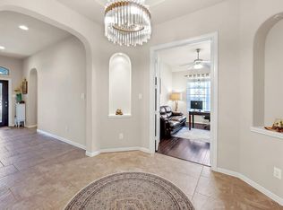 565 Southampton Ln, League City, TX 77573