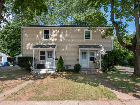 13 Waddell Road, Manchester, CT 06040