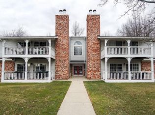 1105 Youngs Rd, Buffalo, NY 14221
