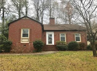 1412 W Lake Dr, Greensboro, NC 27408