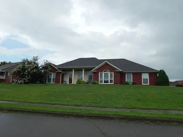 121 Andover Ln, Huntsville, AL 35811