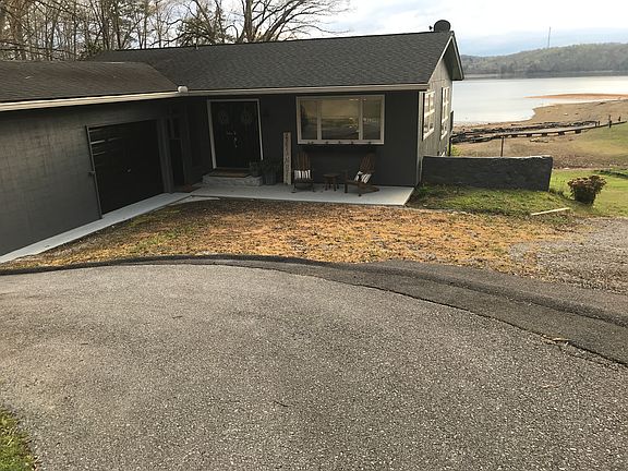 4th image of 1565 Cherry Brook Dr