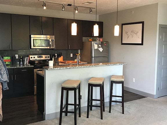 3rd image of 481 Buttles Ave APT 304
