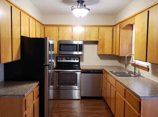 1503-1505 N 10th St, Beatrice, NE 68310