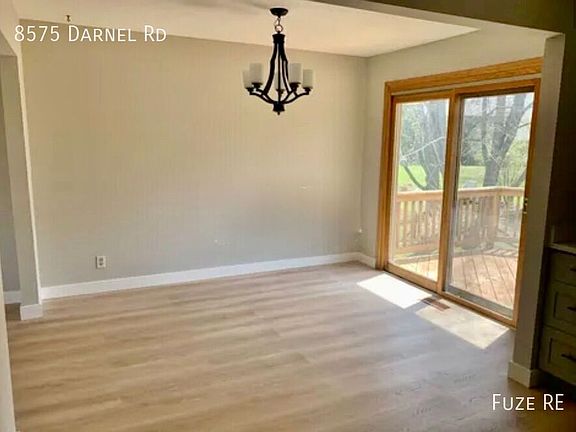 5th image of 8575 Darnel Rd