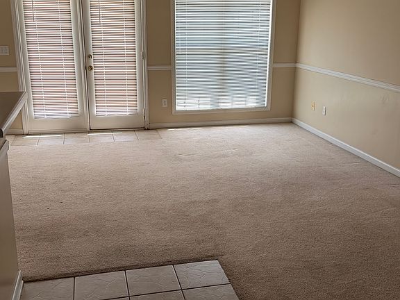 4th image of 163 N Springview Dr