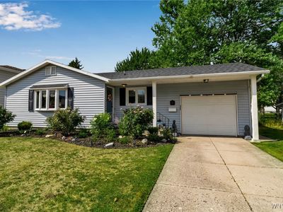 76 Sunshine Dr, Amherst, NY, 14228