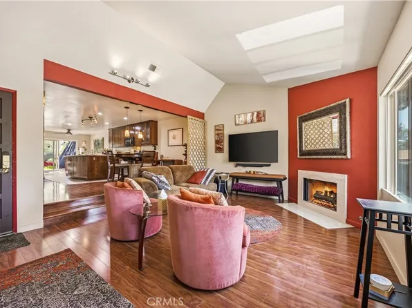 6975 Camino Amero, San Diego, CA 92111