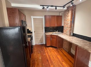 1424 Chew St APT 3, Allentown, PA 18102