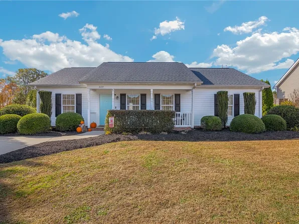 229 Brook Way, Liberty, SC 29657