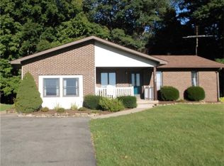 274 Centertown Rd, Grove City, PA 16127