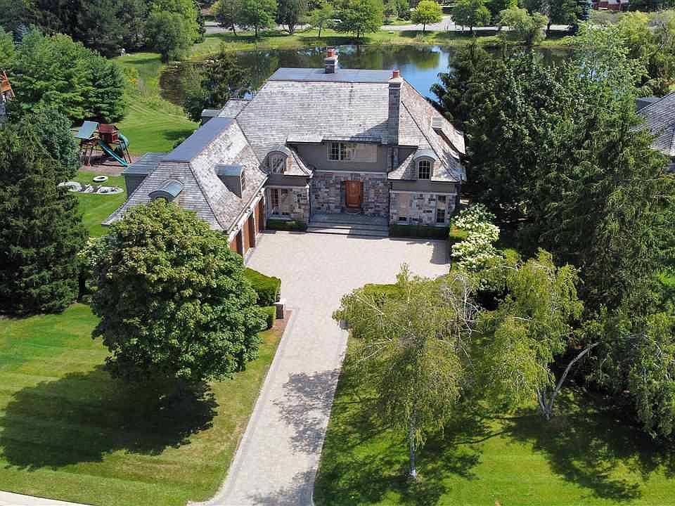 1st image of 2937 Turtle Pond Ct #40