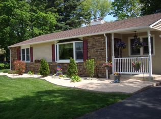 117 Park Dr, Doylestown, PA 18901