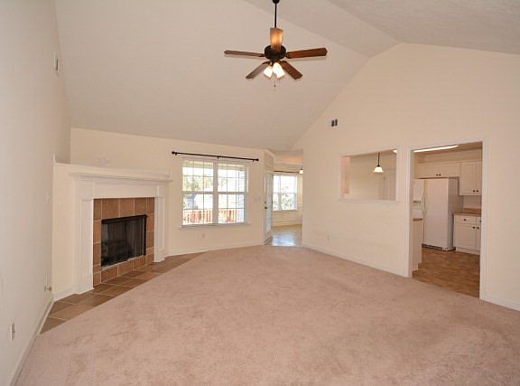 3rd image of 678 Ventana Dr