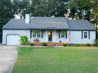 624 Wooddale Ct, Chesapeake, VA 23323