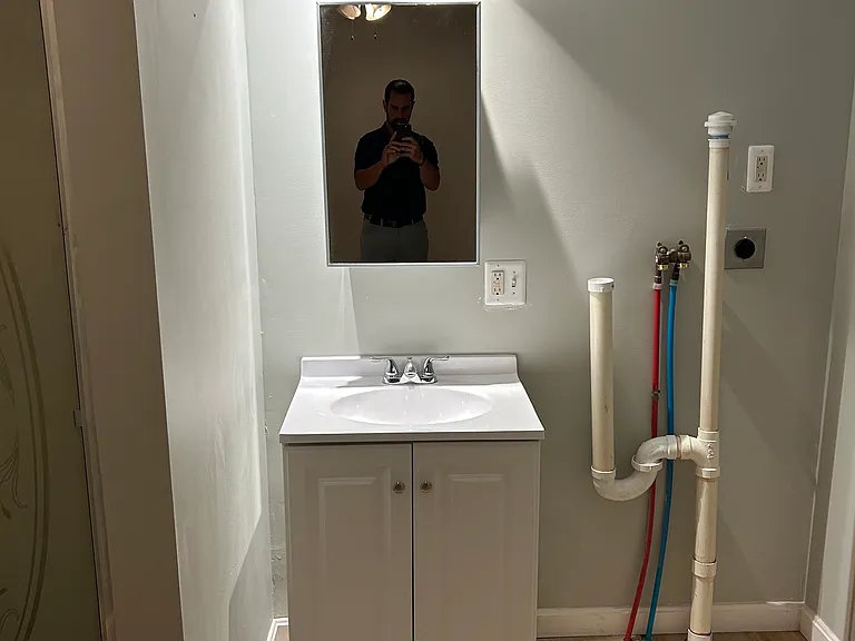 29 Grove St #5 — Photo 5